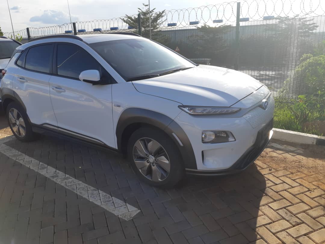 HYUNDAI Kona Electric
